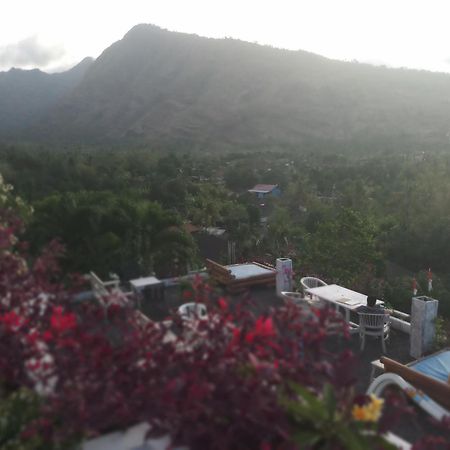 Waenis Sunset View Hotel And Restaurant, Amed, Bali Eksteriør billede