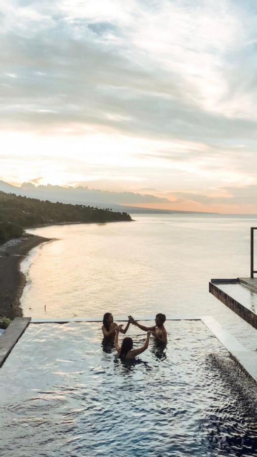 Waenis Sunset View Hotel And Restaurant, Amed, Bali Eksteriør billede