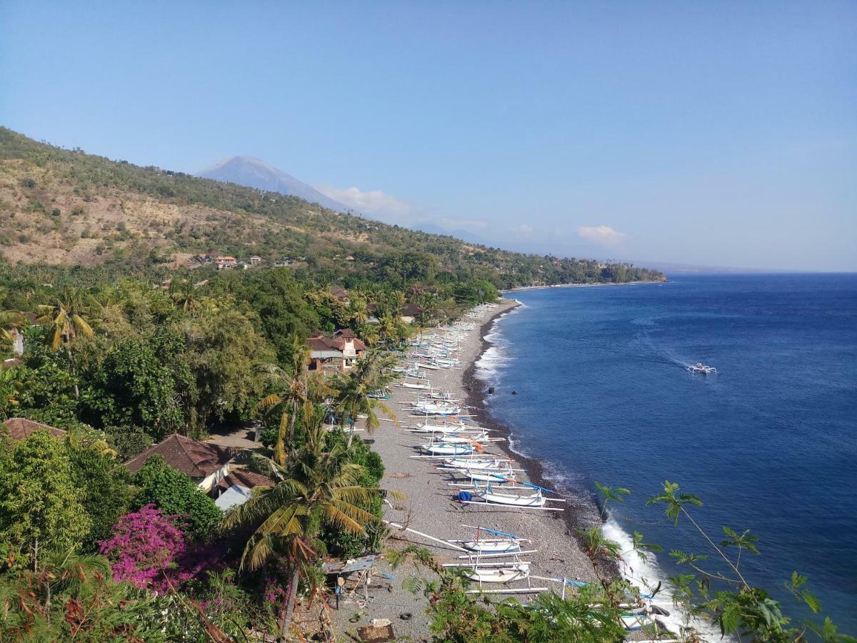 Waenis Sunset View Hotel And Restaurant, Amed, Bali Eksteriør billede